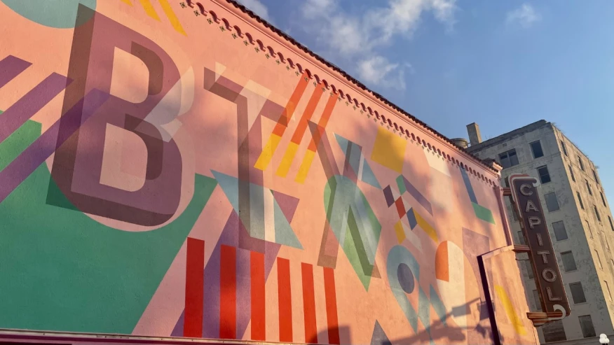 capitol-theater-building-mural-levee-street-brownsville-texas-mural